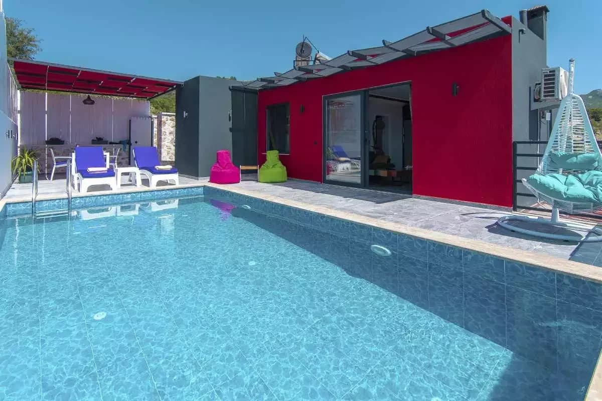 Villa Süslü 10