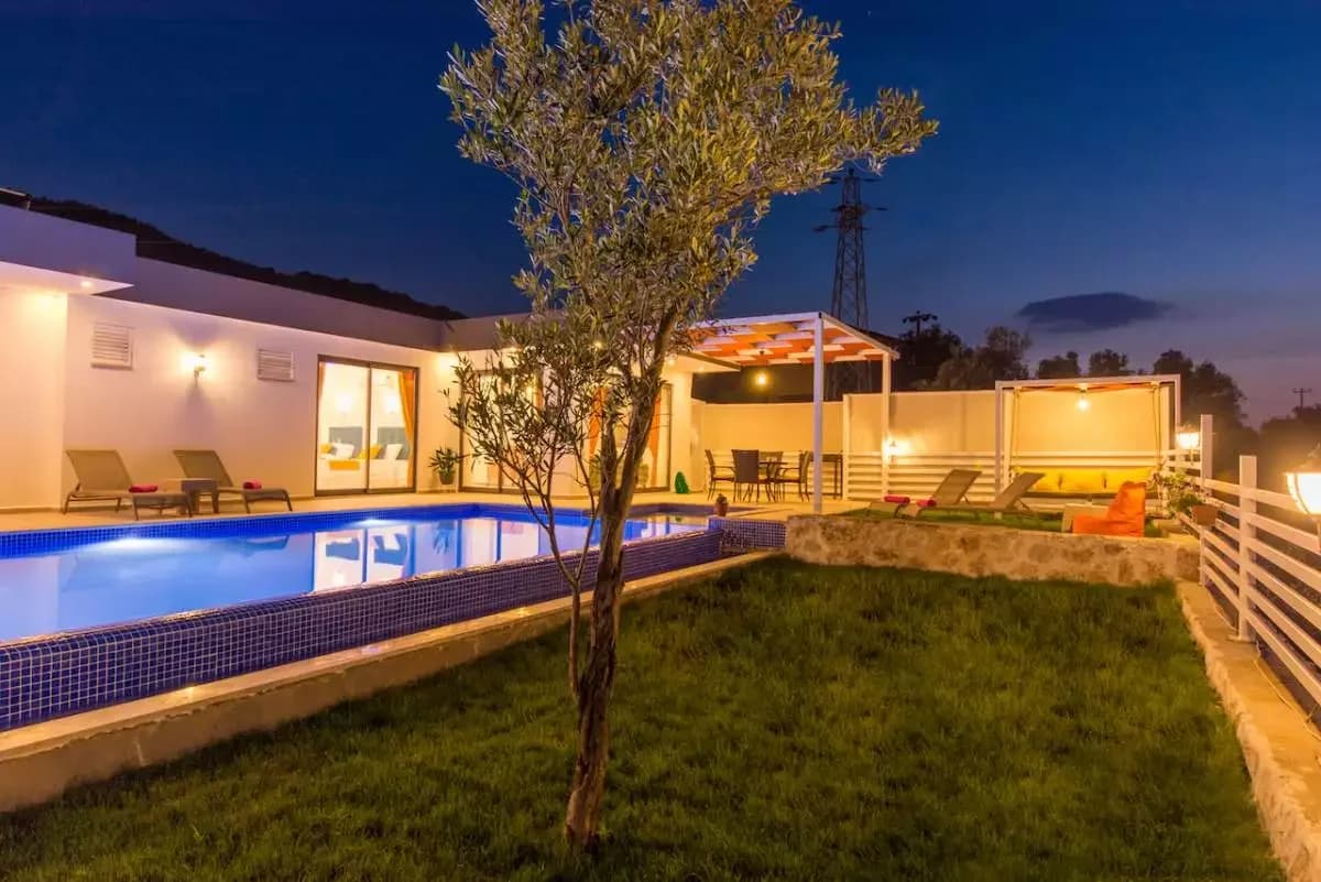 Villa Nar Çiçeği 9