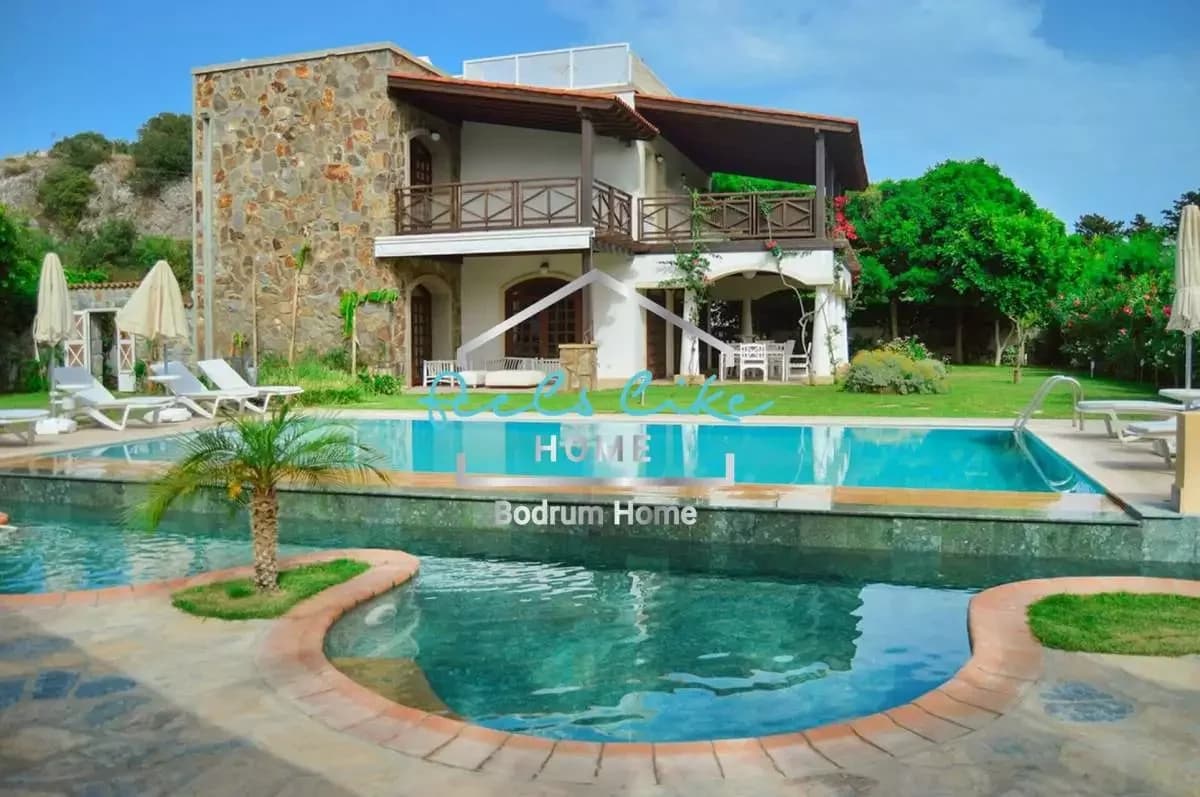Villa Mandalin