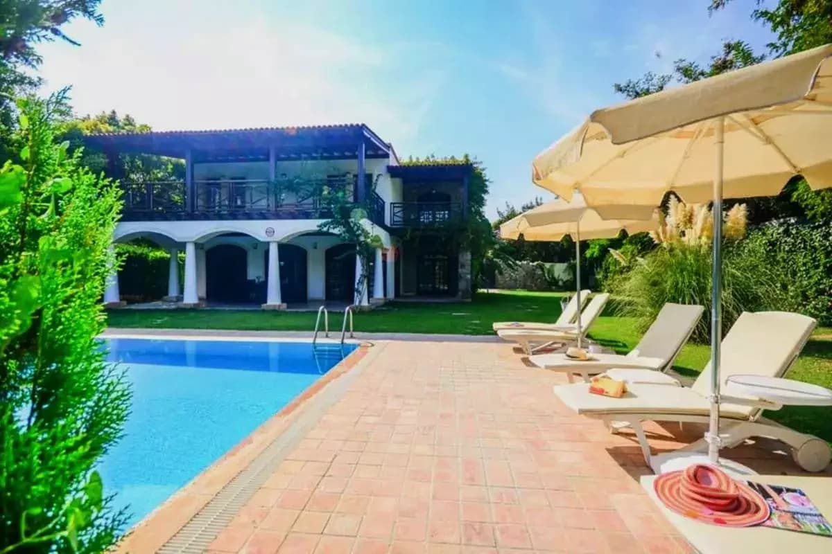 Villa Mira 24