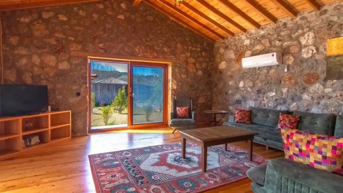 Villa Bonus 12