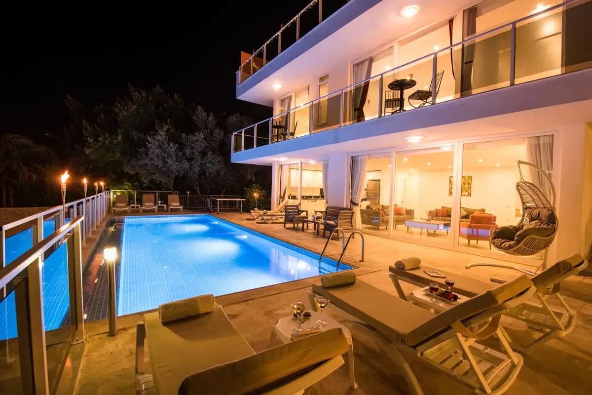 Villa Lumiere 3 22