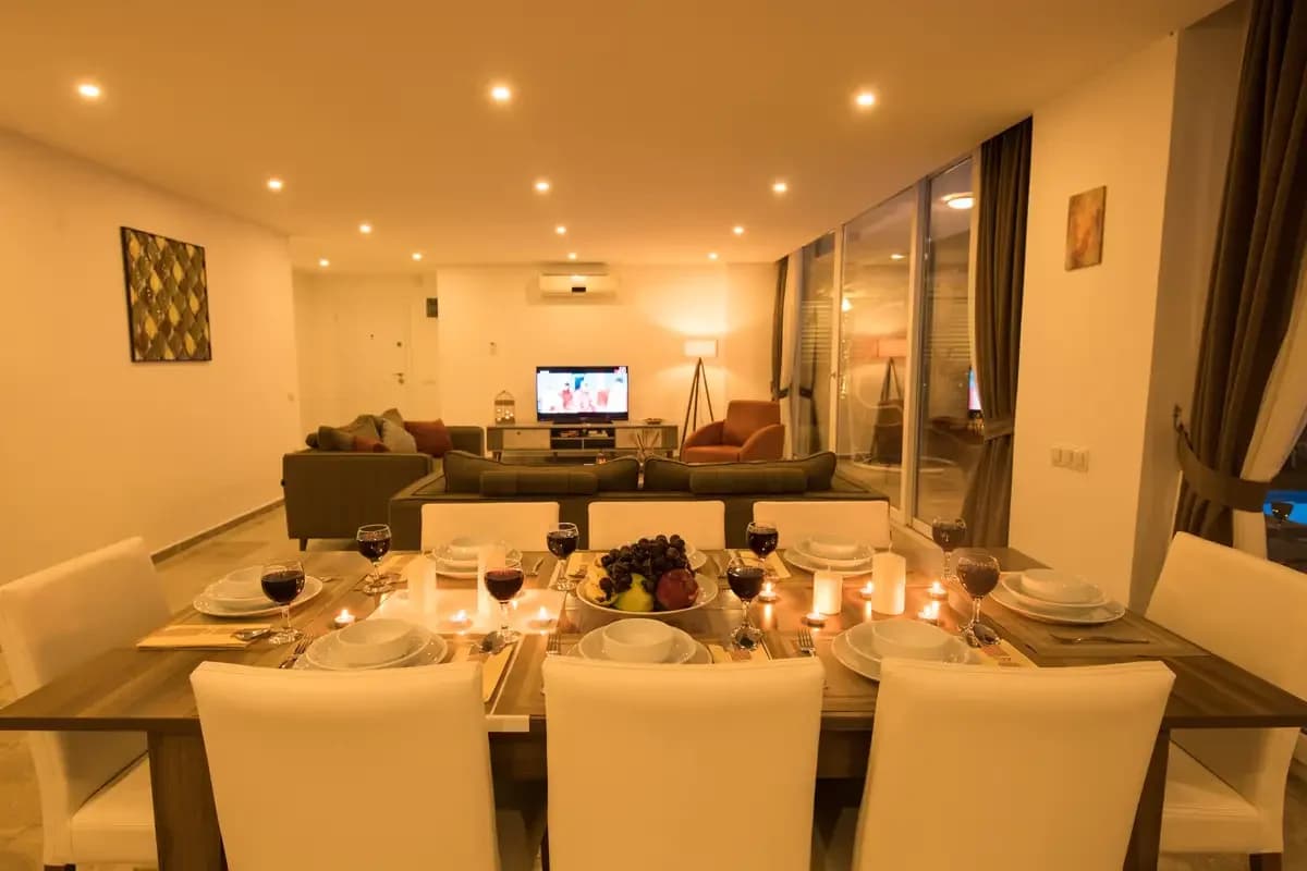 Villa Lumiere 3 38