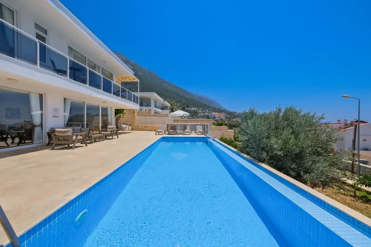 Villa Lumiere 2 8