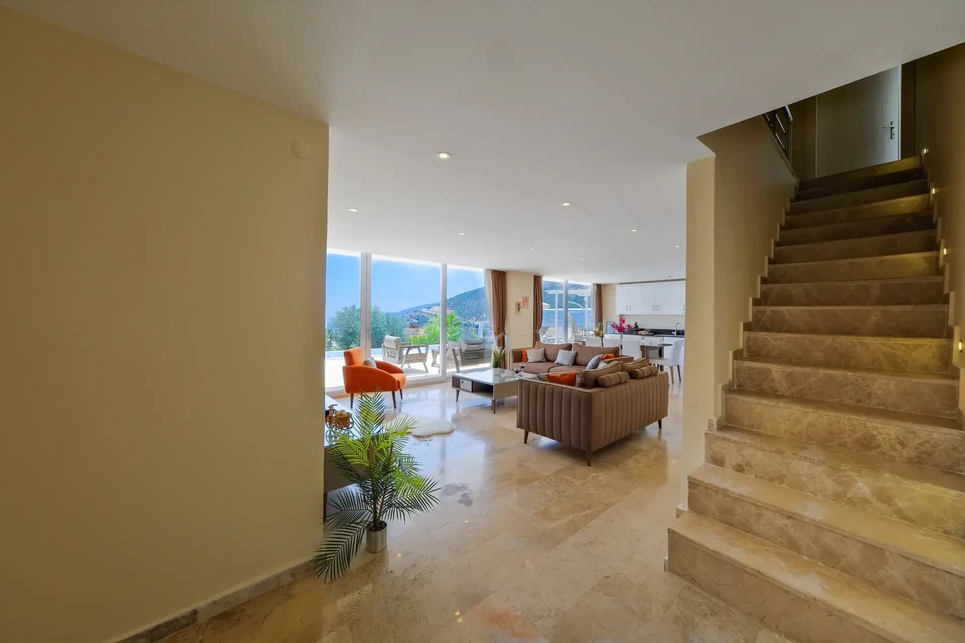 Villa Lumiere 2 84