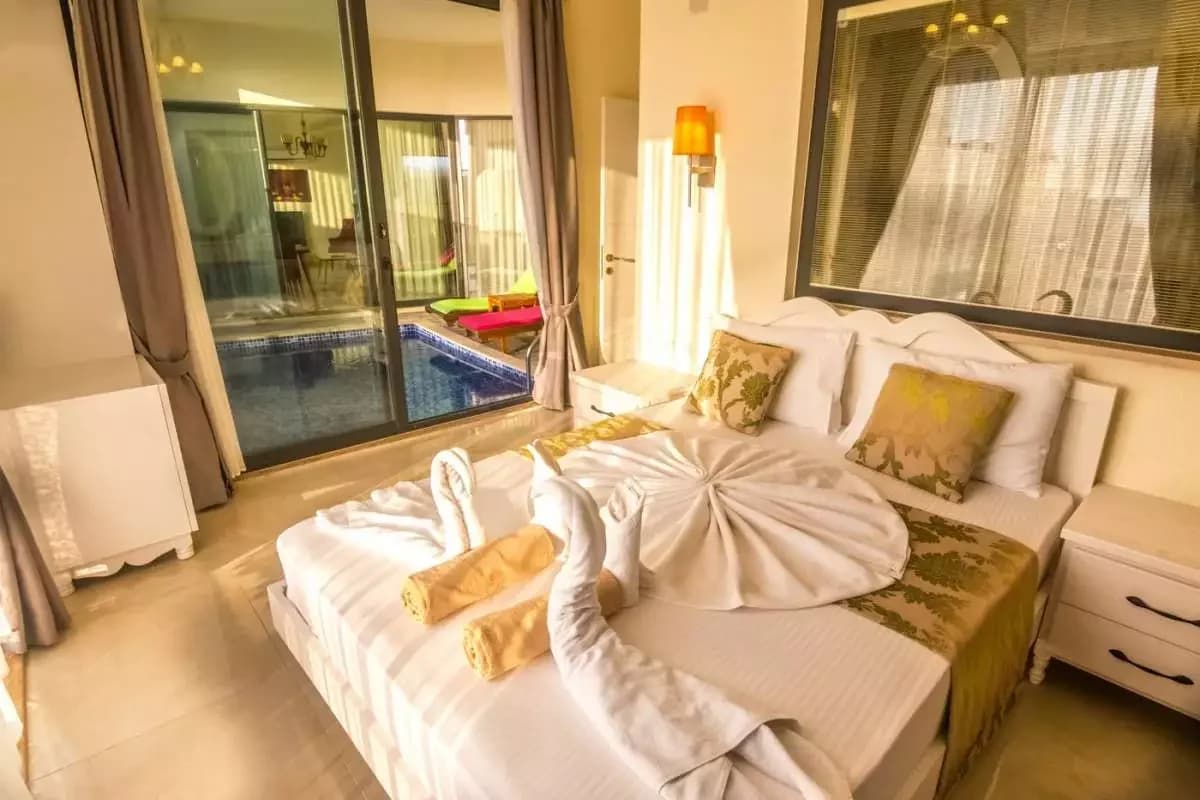 Villa Antik 18