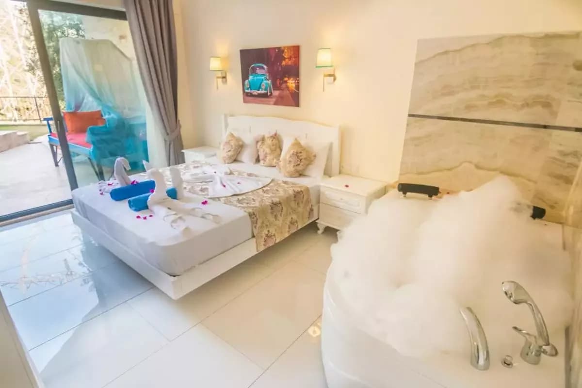 Villa Antik 32
