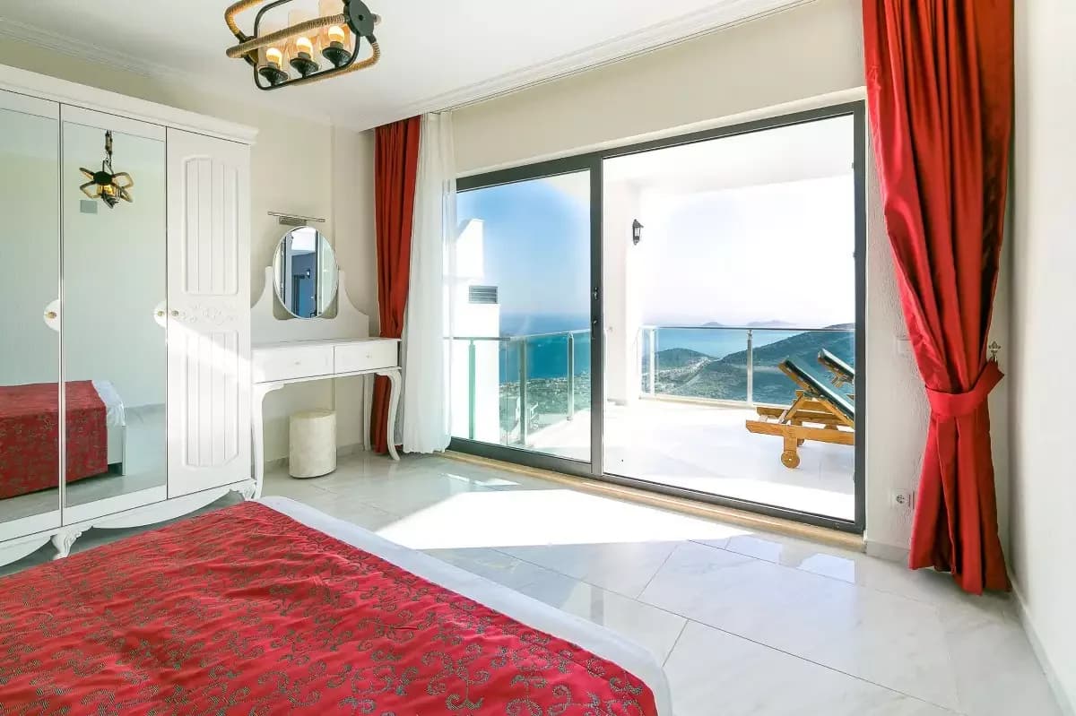 Villa Heart 26
