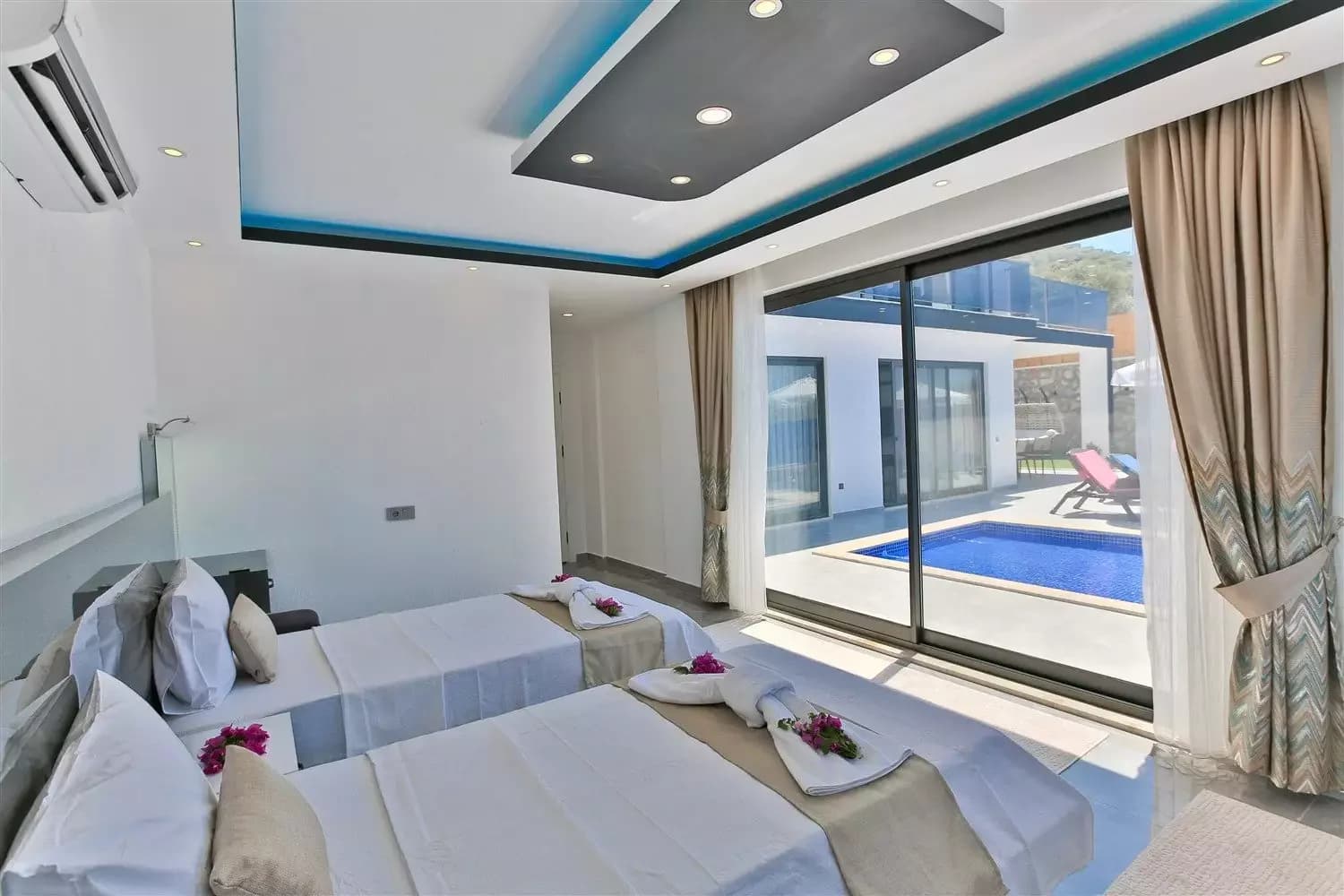 Villa Stone 25