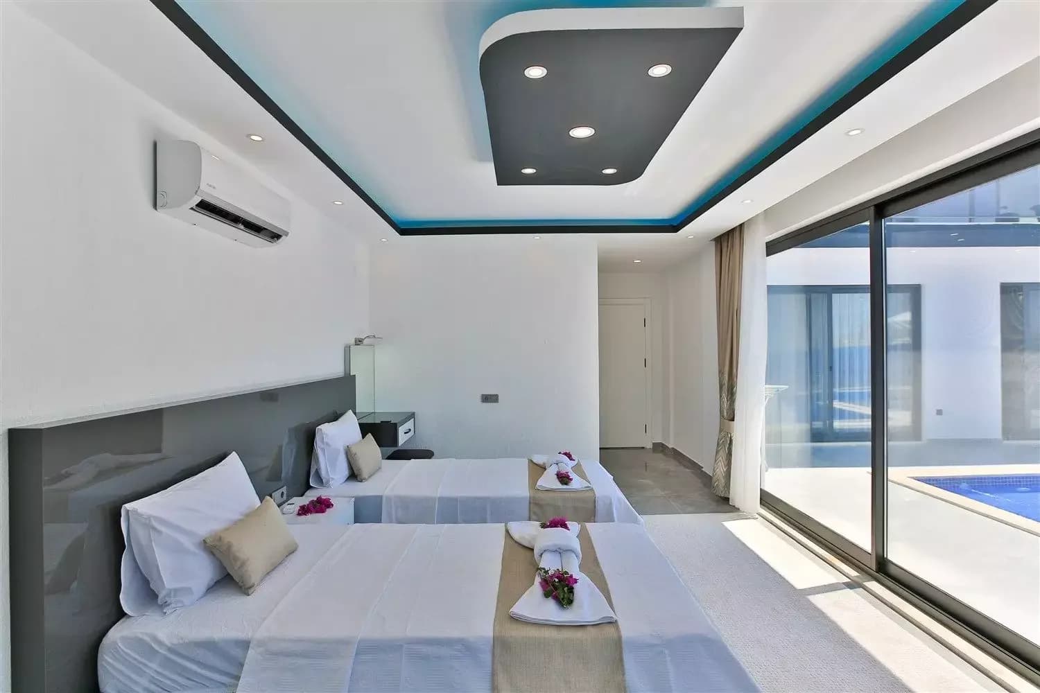 Villa Stone 26