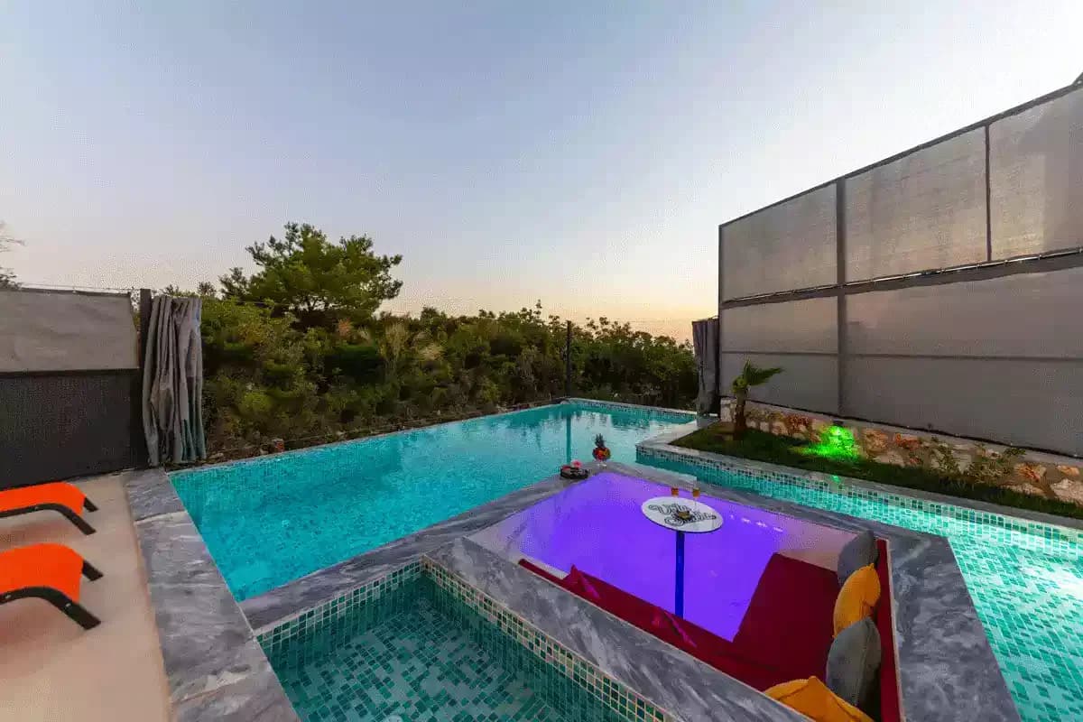 Villa Sister 55