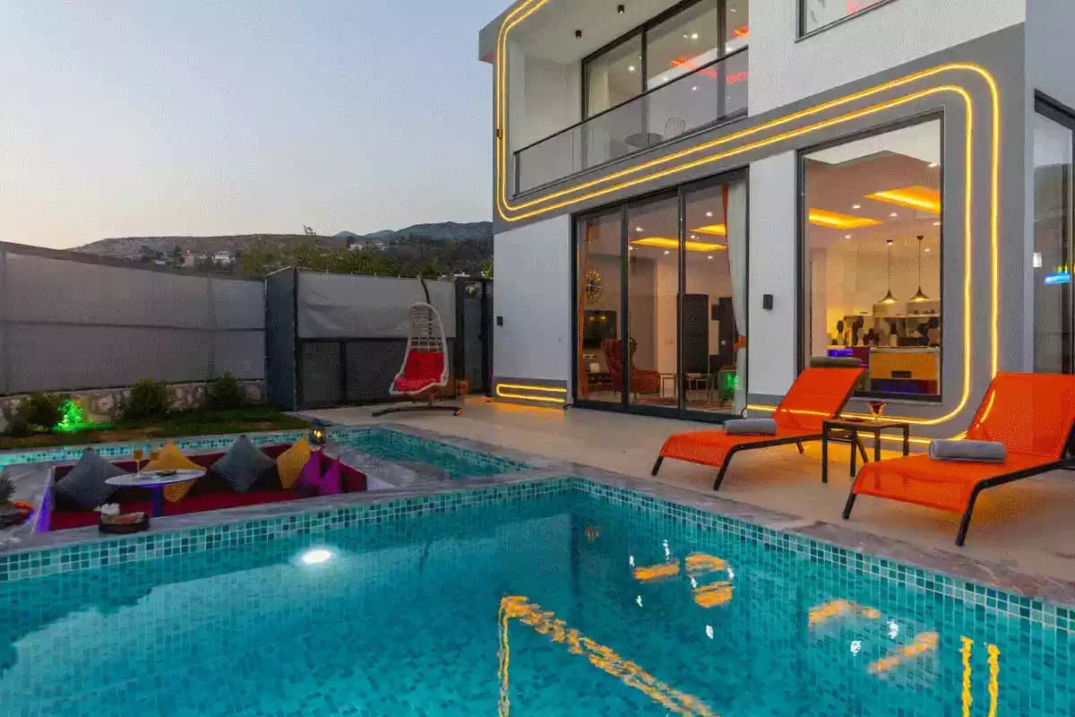 Villa Sister 57