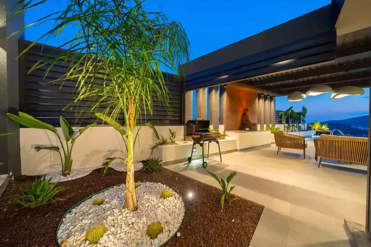 Villa Supernova 9