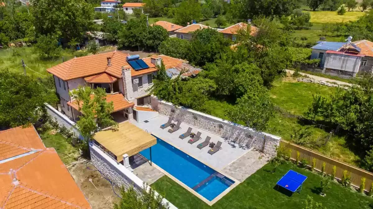 Villa Yanar 78