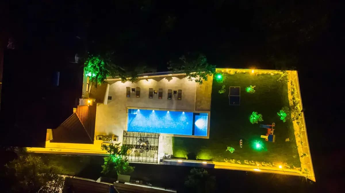 Villa Yanar 86