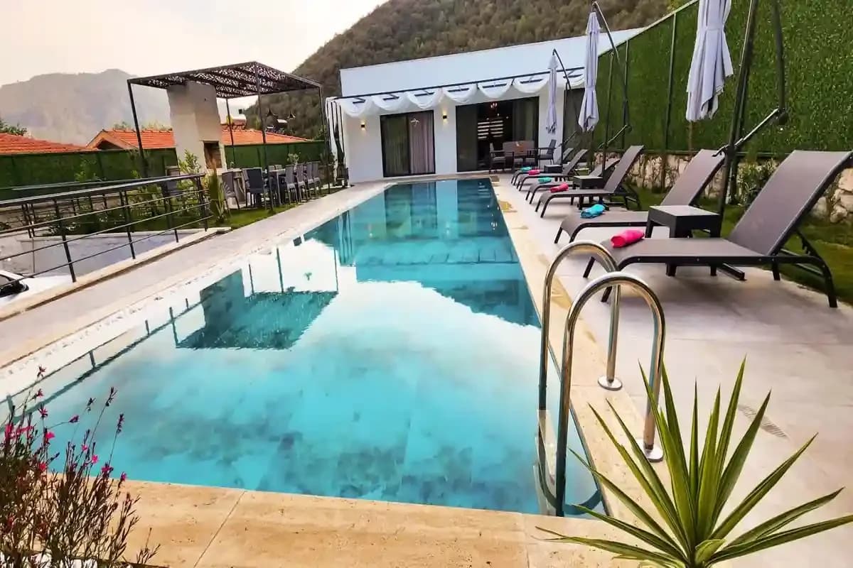 Villa Mamon Life 14