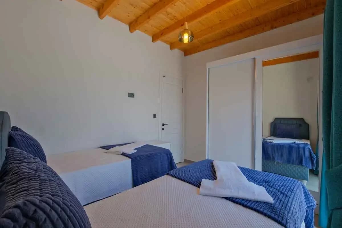 Villa Tepe 67