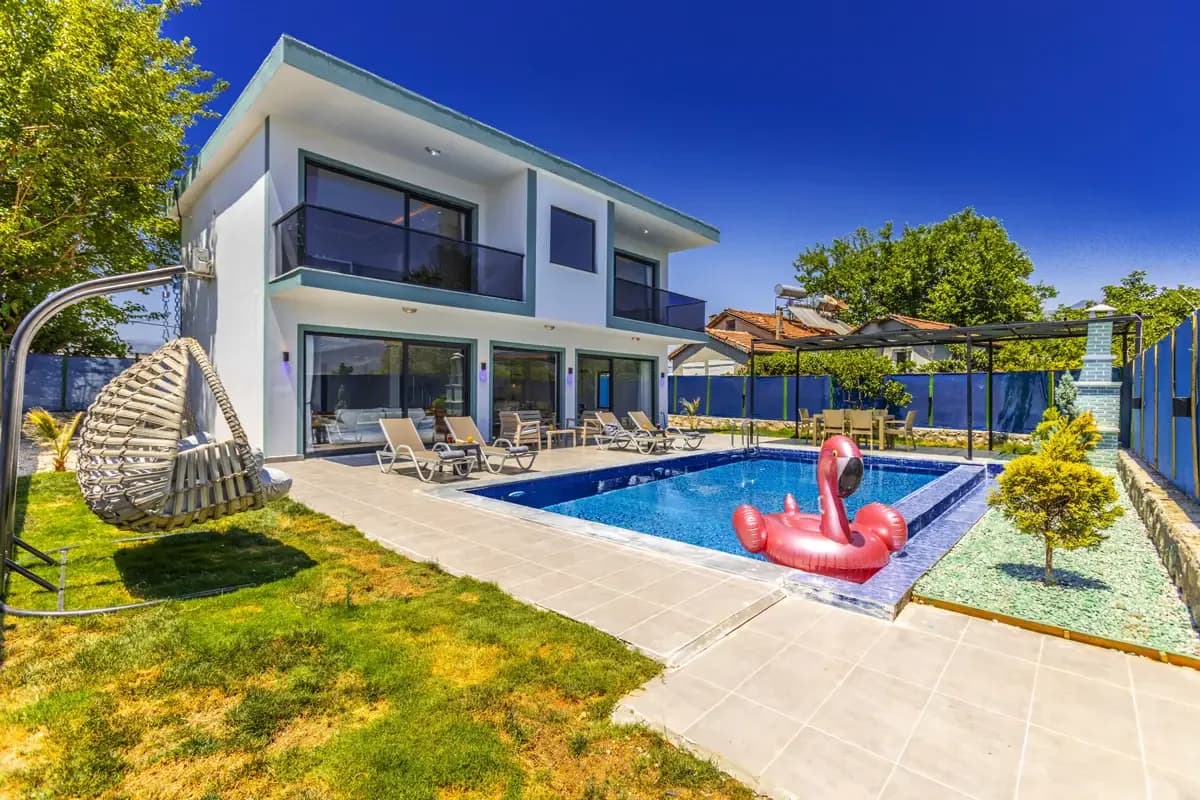 Villa Last Summer 6
