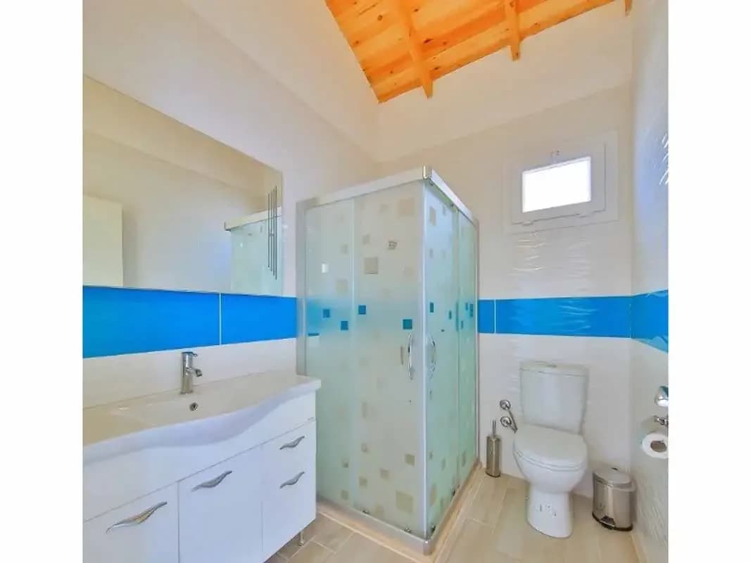 Villa James 5 8
