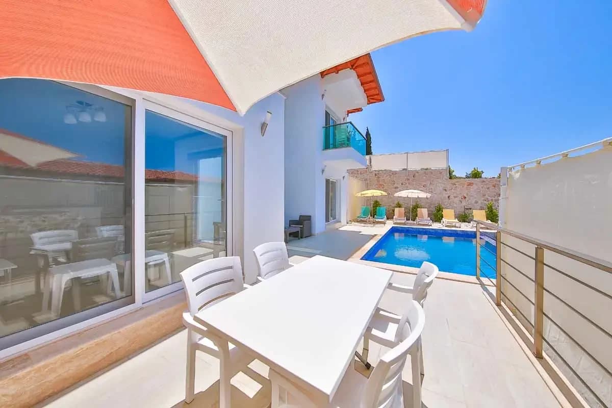 Villa James 4 8