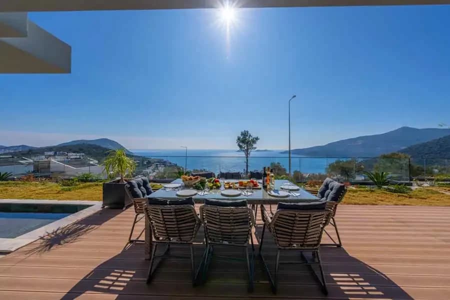 Villa Safran Flower 50