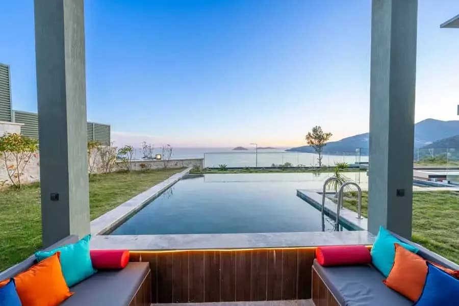 Villa Safran Flower 61