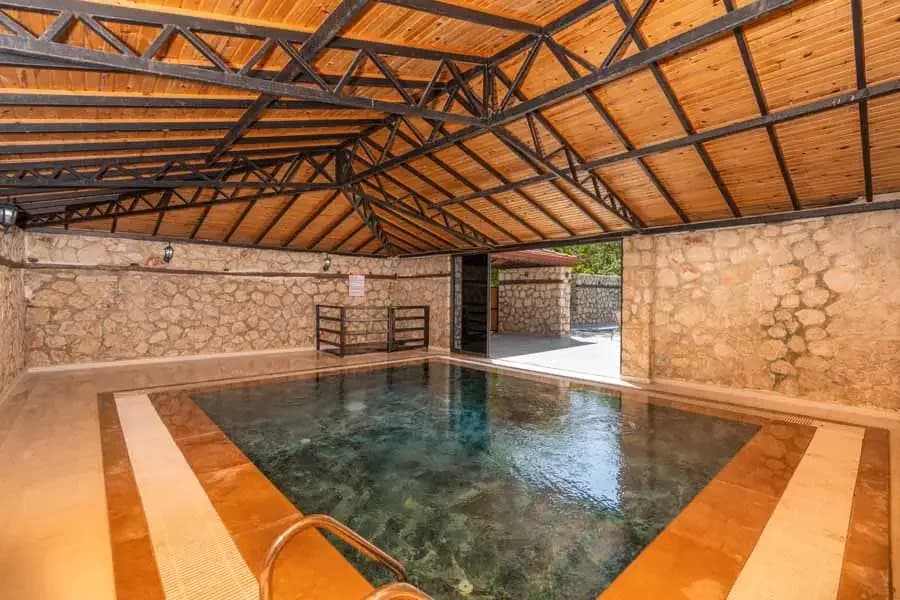 Villa Şah Bezirgan 14
