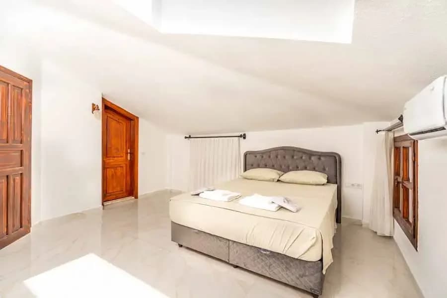 Villa Şah Bezirgan 34