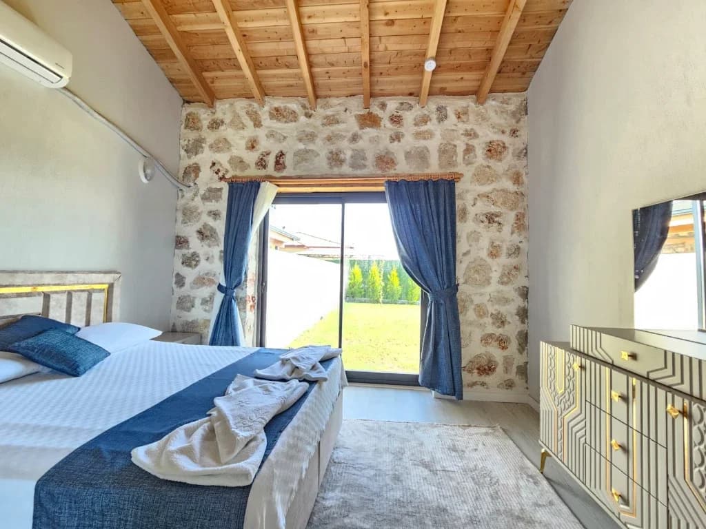 Villa Uca Royal 2 32