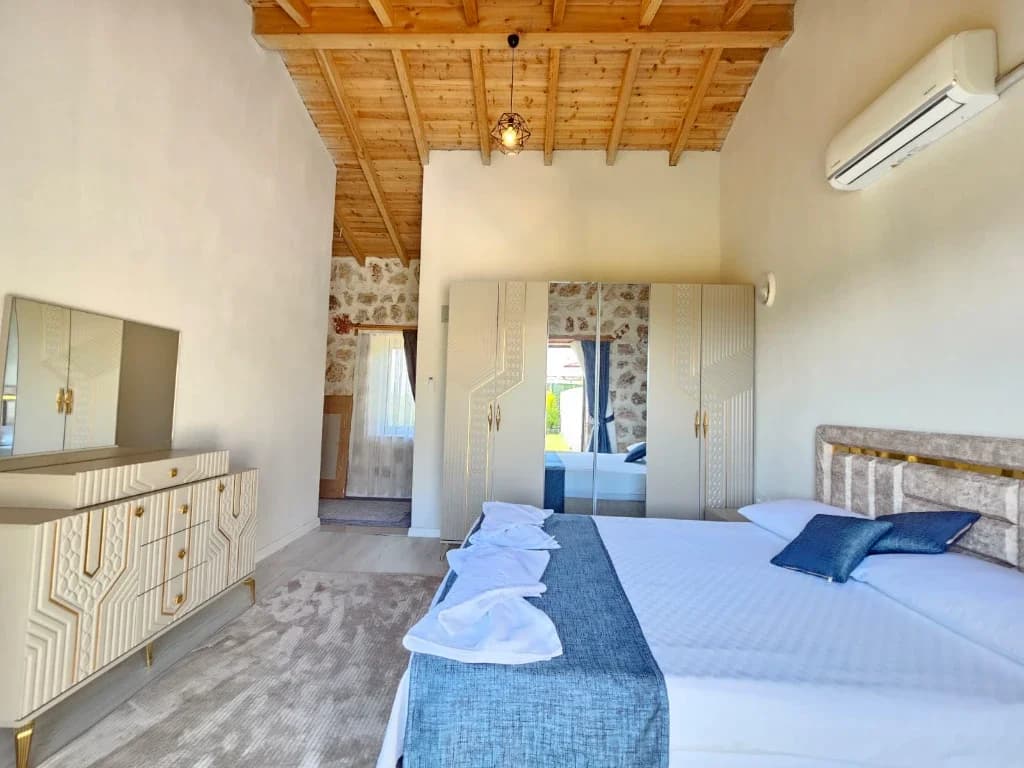 Villa Uca Royal 2 34