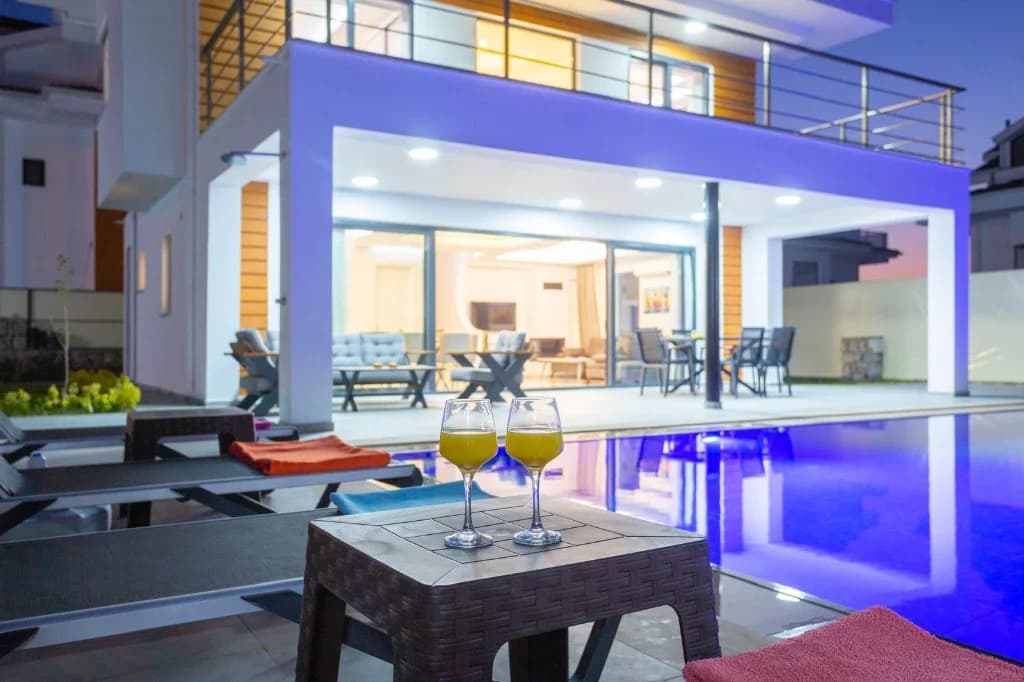 Villa Yakamoz Ovacık 11