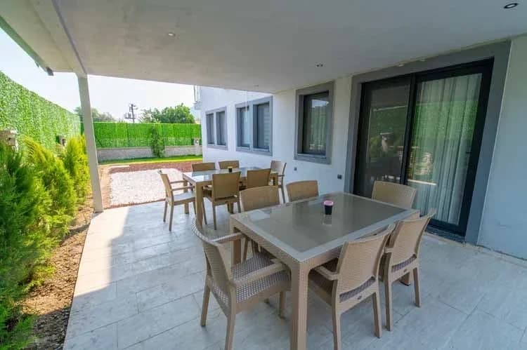 Villa Bel-La 25