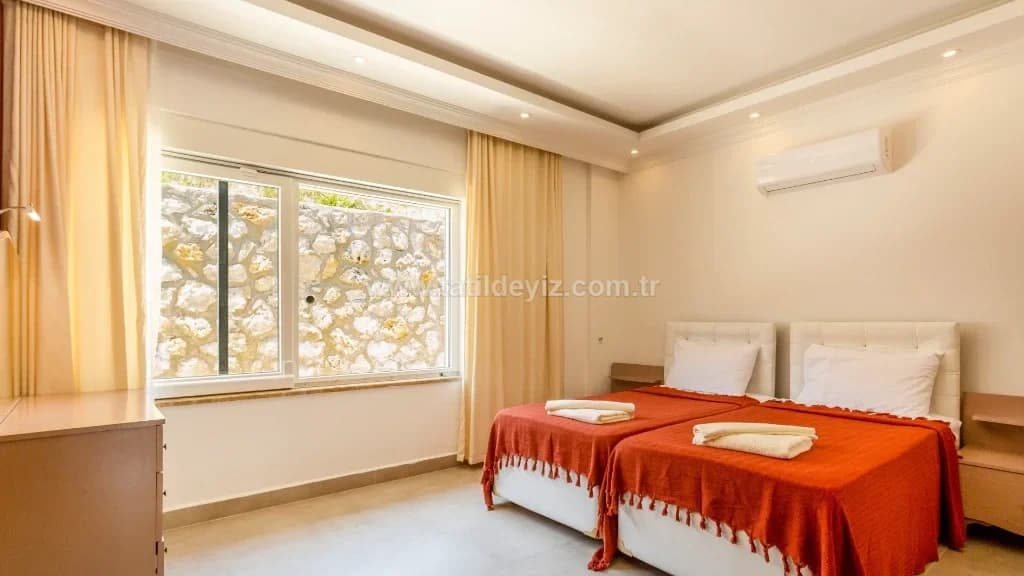 Villa Health 117