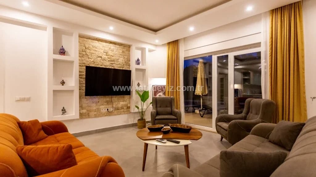 Villa Health 85