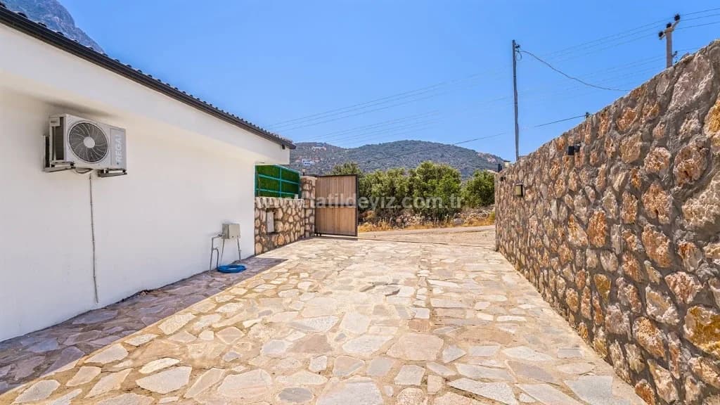 Villa Lara 64