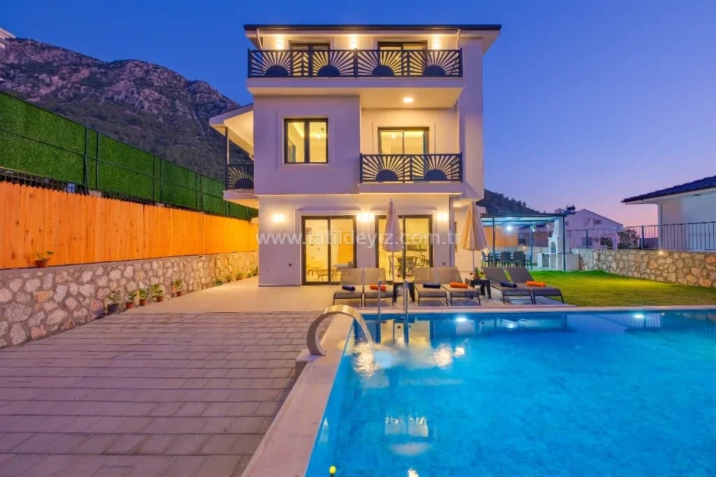 Villa Santorini 65