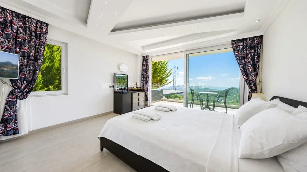 Villa Velaris 34