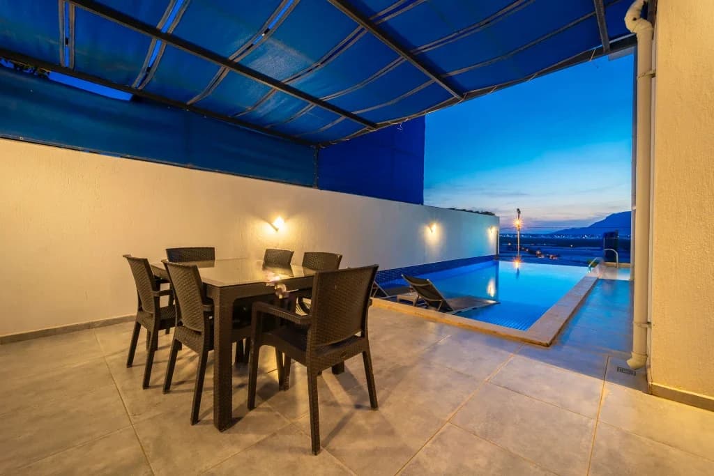 Villa Violet Duo 69