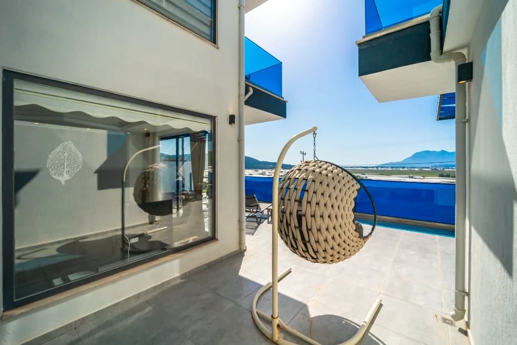 Villa Violet Duo 72