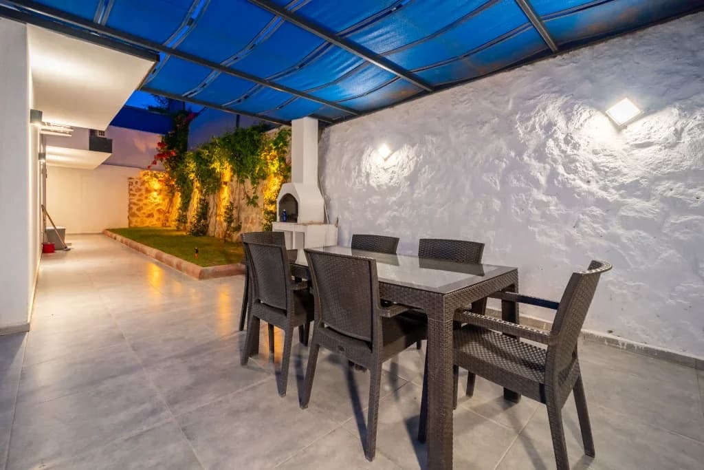 Villa Violet Duo 82