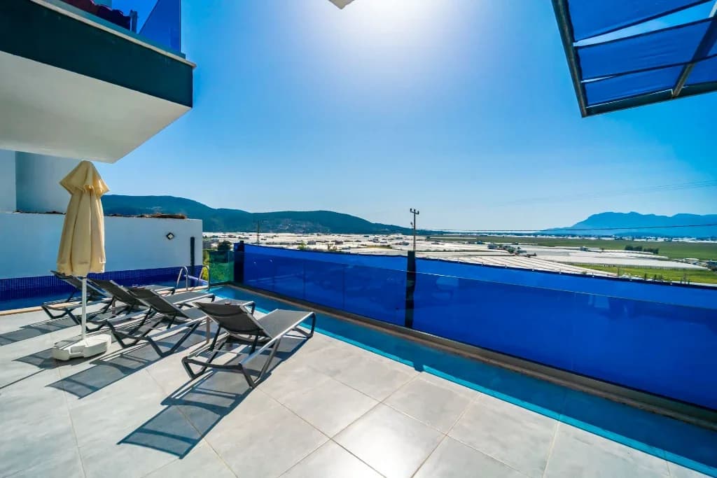 Villa Violet Duo 93